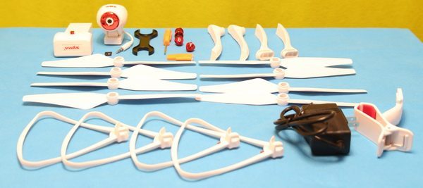 محتویات داخل جعبه کوادکوپتر x8sw