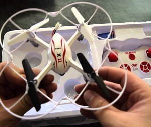 کوادکوپتر کوچک