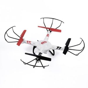 کوادکوپتر v686