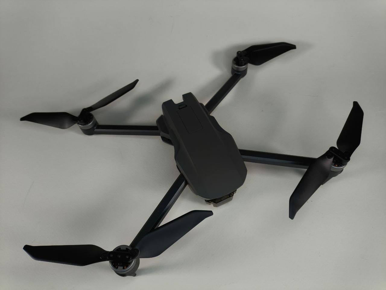 کوادکوپتر FIREFLY از شرکت XMRC نسخه اورجینال - Image 2